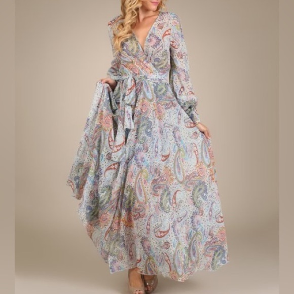 S.Z.E. Bohemian flowy maxi dress Paisley print Womens size S